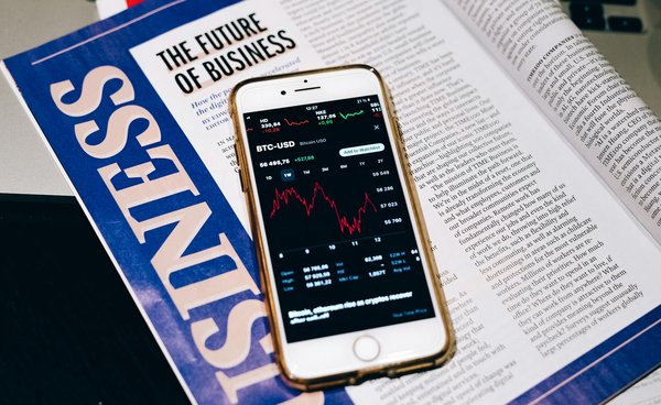 Exploring the evolution of high-tech innovation in the uk over the years